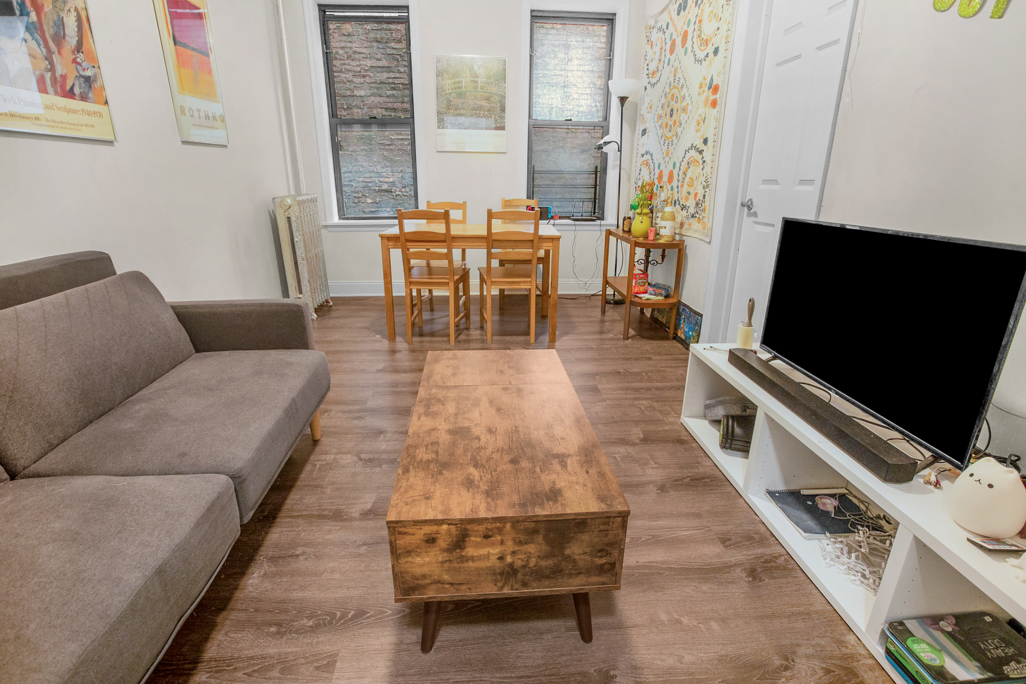 227 West 105th Street, New York, NY, USA - Image 1