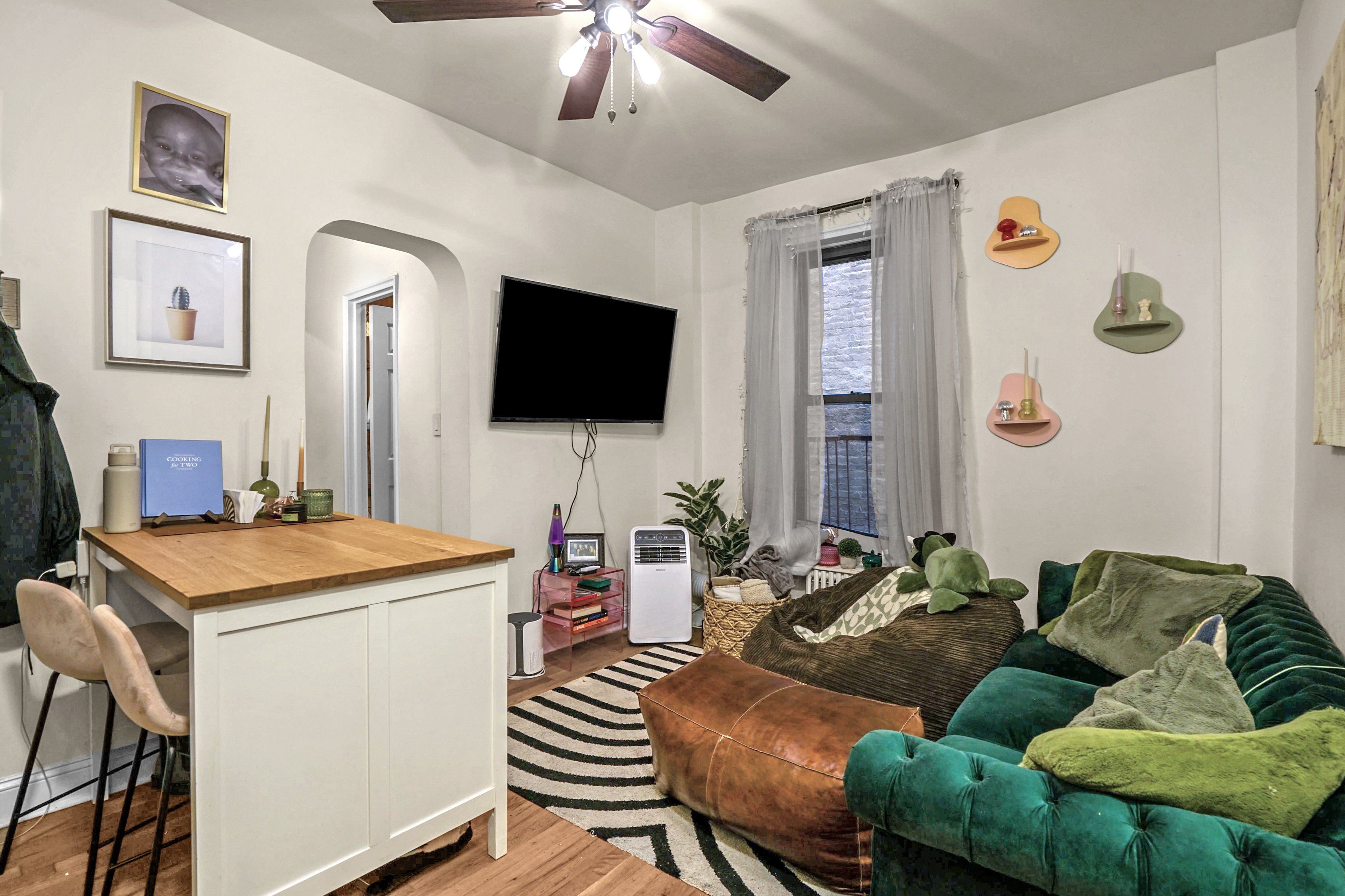 425 West Broadway, New York, NY, USA - Image 1