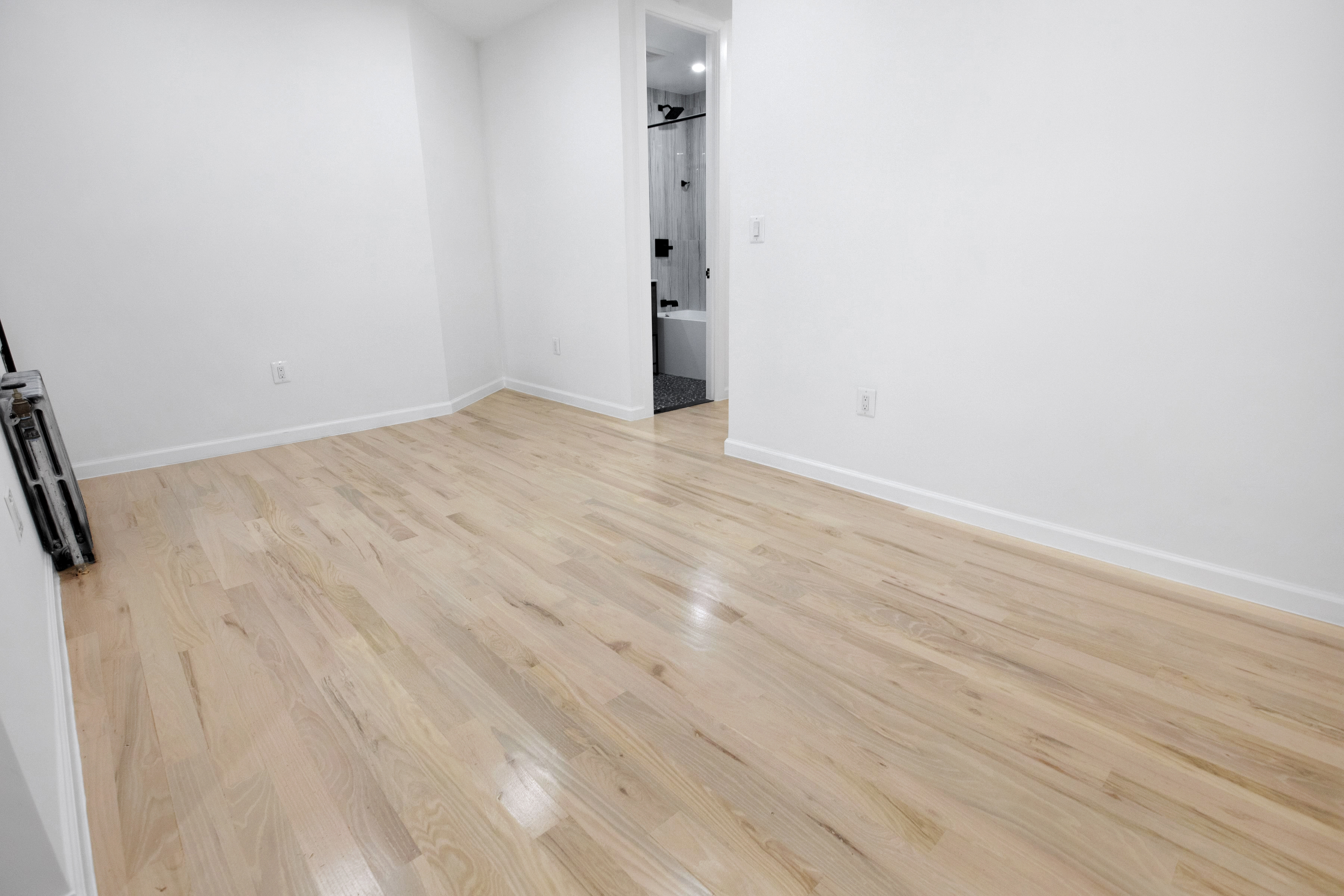 700 West End Avenue, New York, NY, USA - Image 1