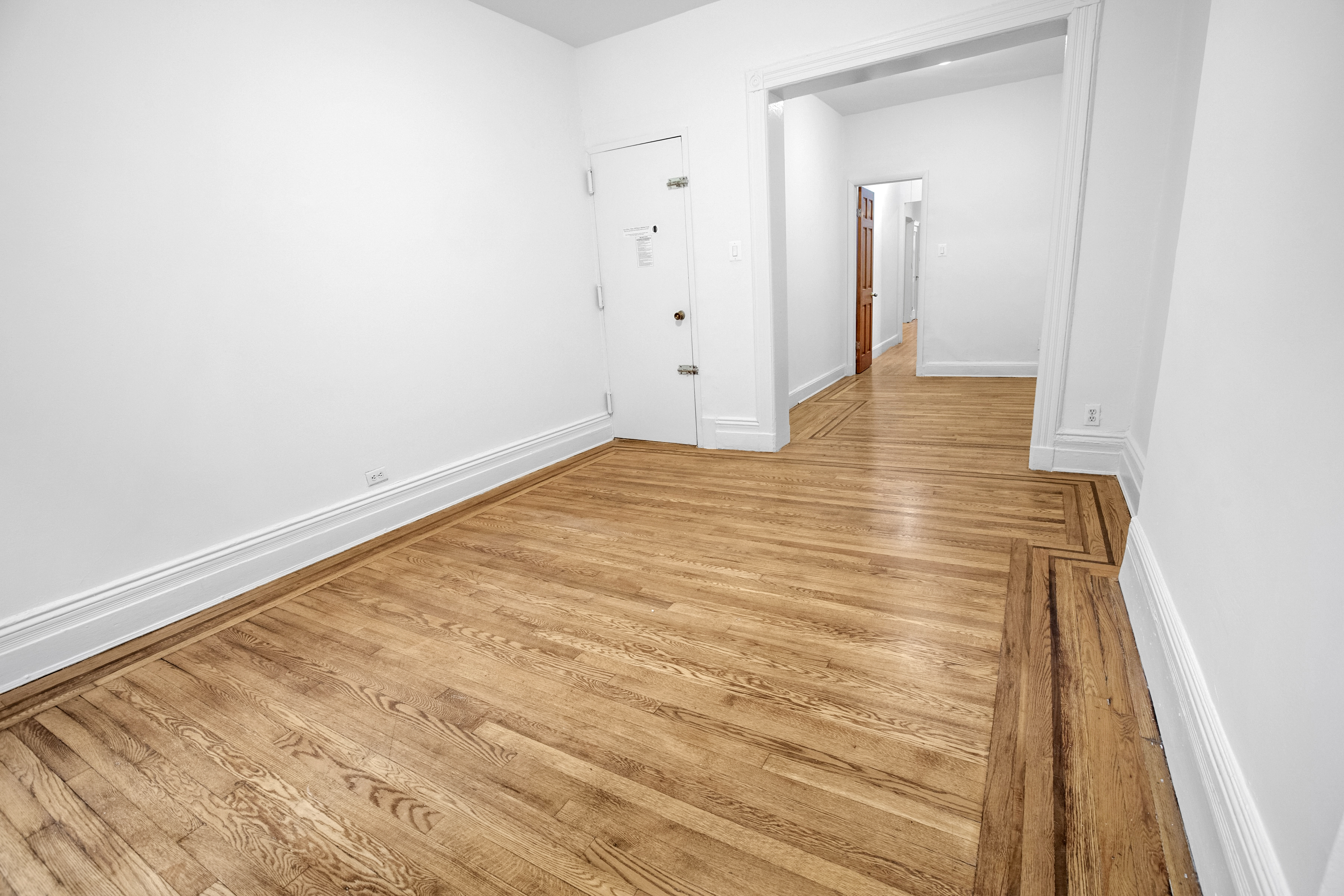 520 East 85th Street, New York, NY, USA - Image 1