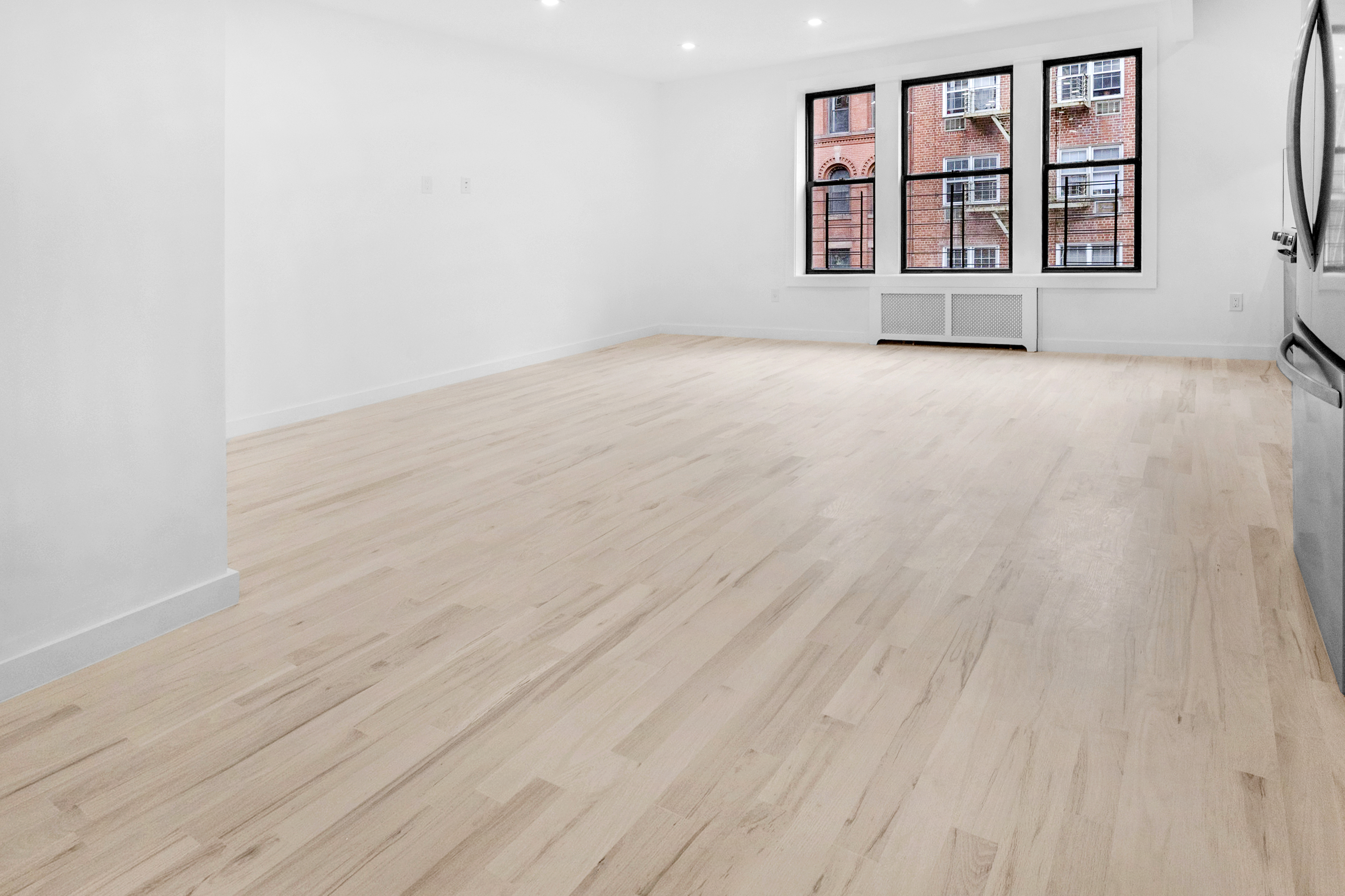 529 East 85th Street, New York, NY, USA - Image 1