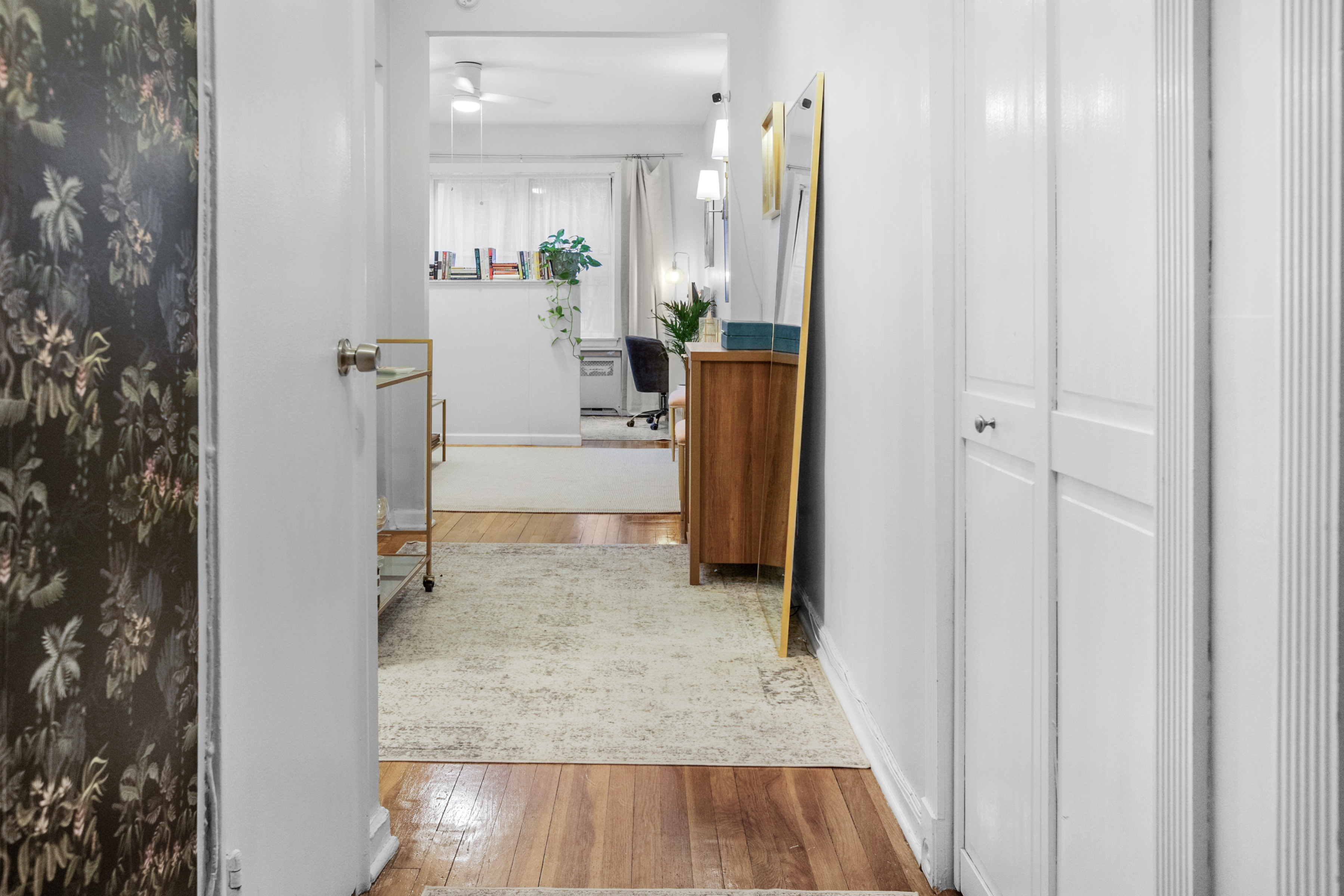 530 East 84th Street, New York, NY, USA - Image 1