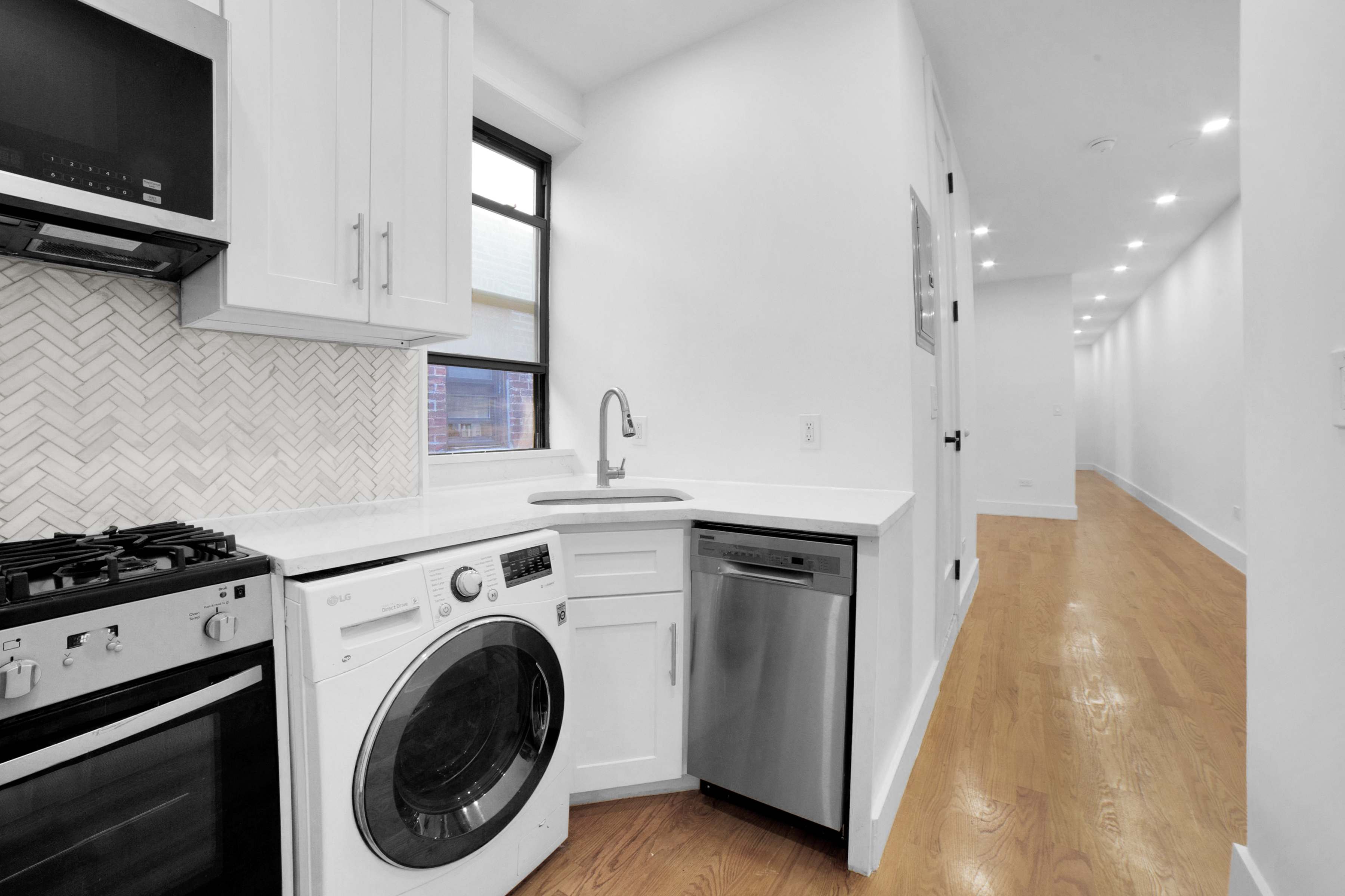206 West 88th Street, New York, NY, USA - Image 1