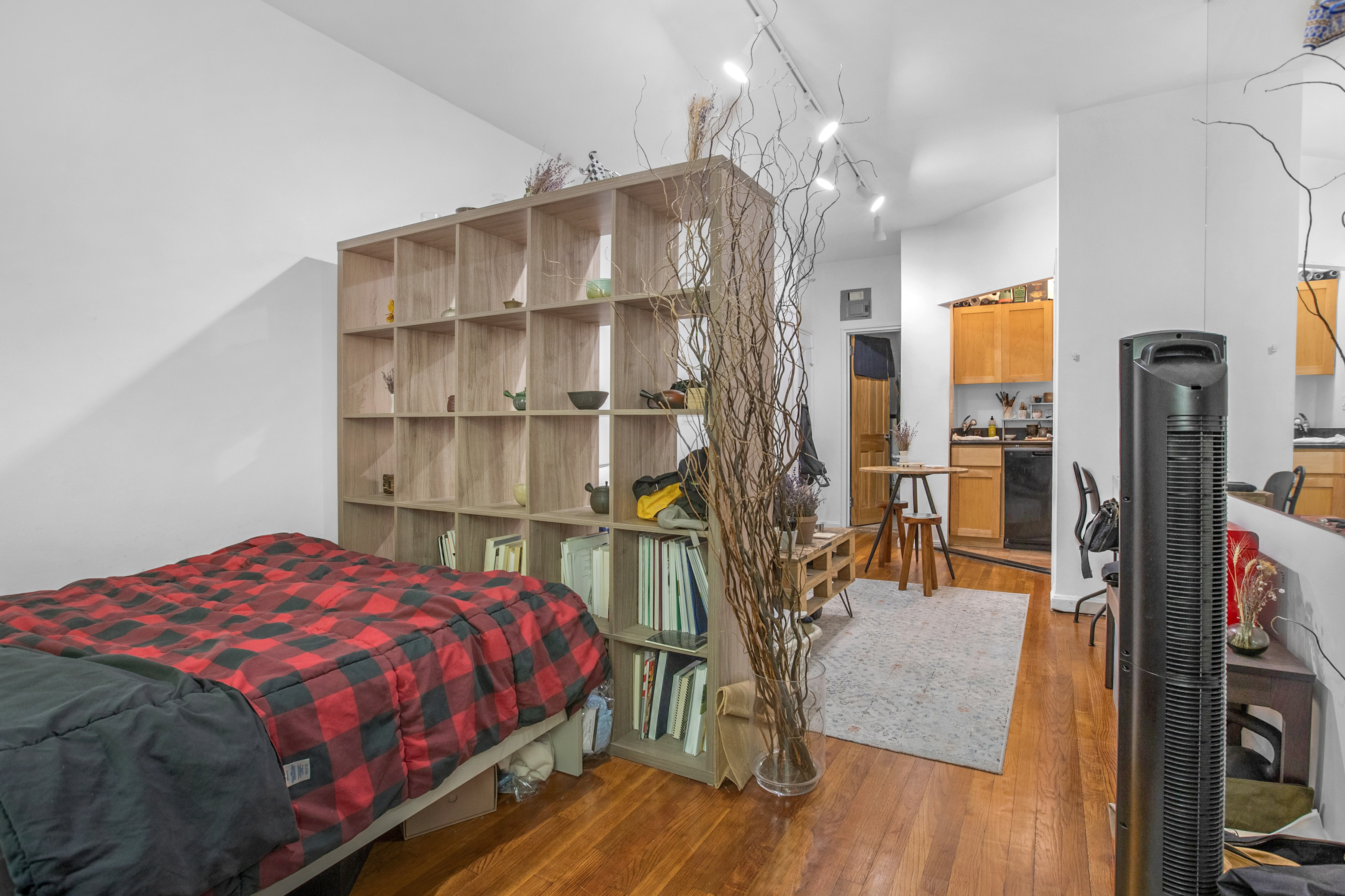 538 East 85th Street, New York, NY, USA - Image 1