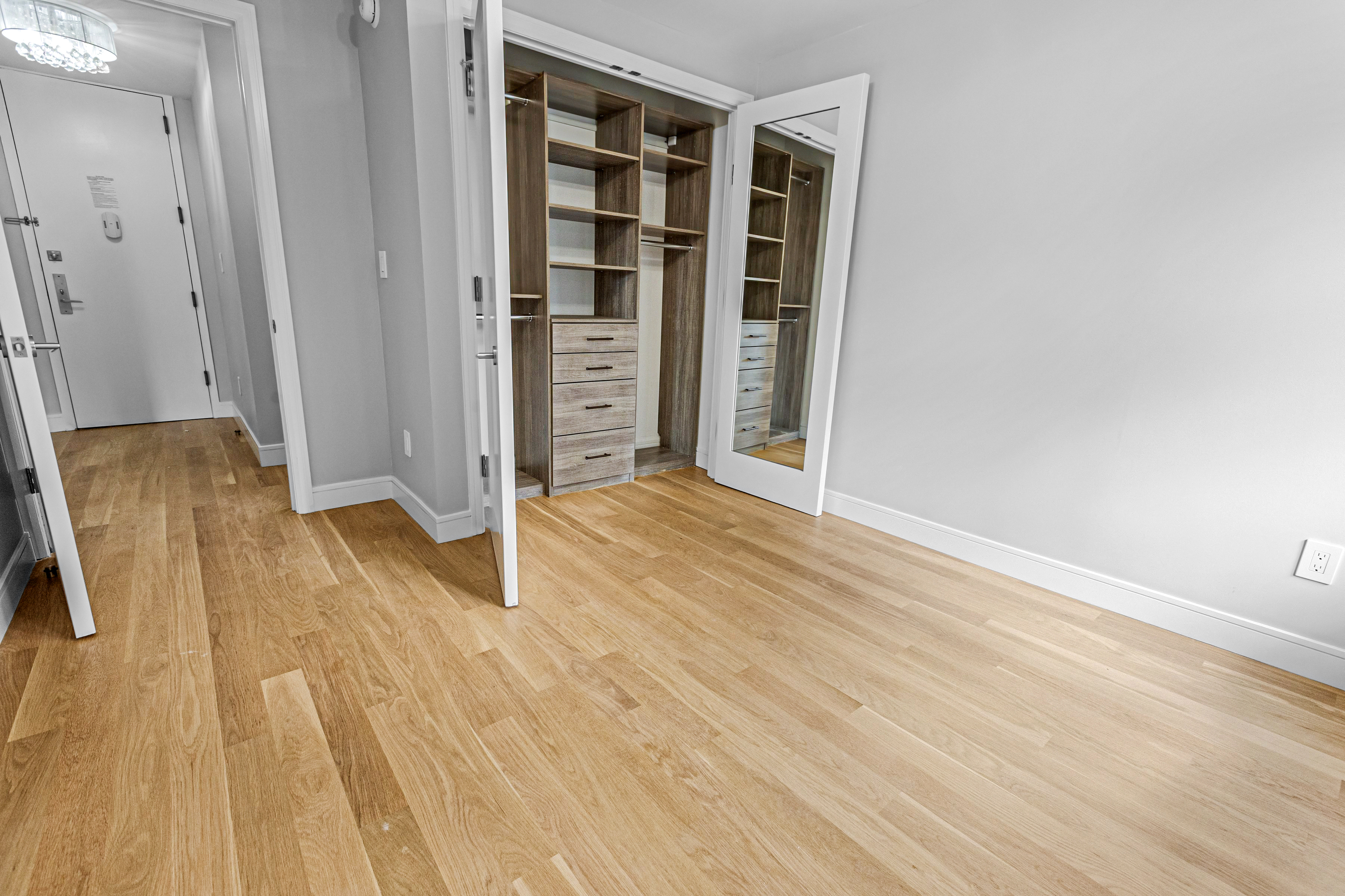 175 West 95th Street, New York, NY, USA - Image 1