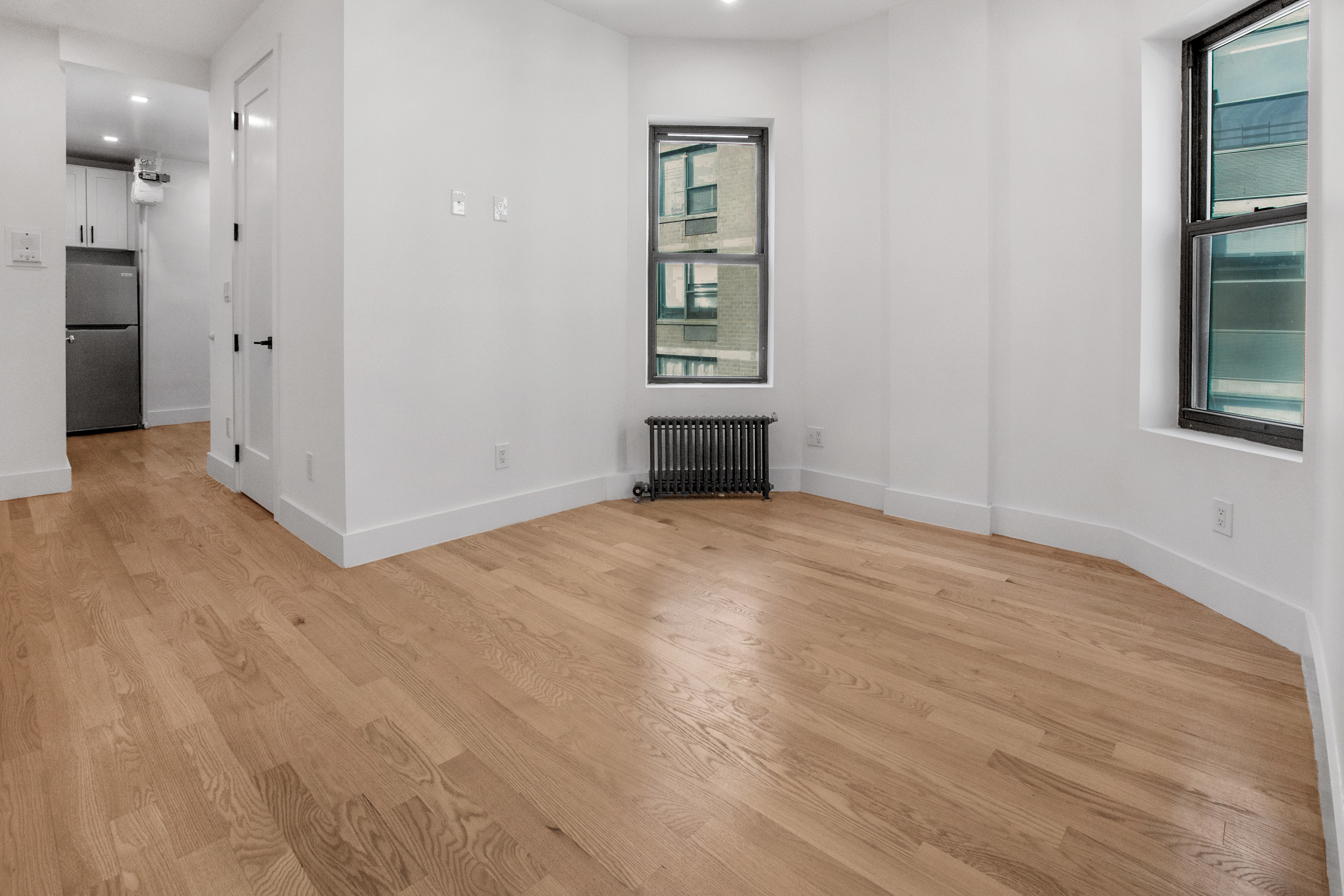 210 West 88th Street, New York, NY, USA - Image 1